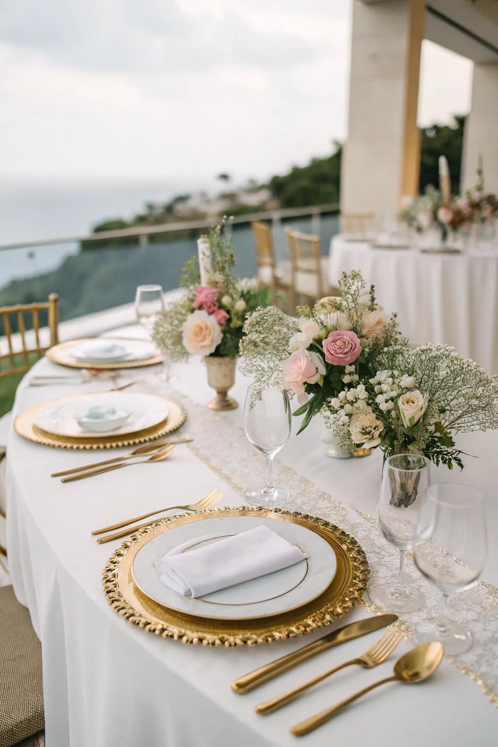 Gold accents add a touch of glamour to this elegant table setting.