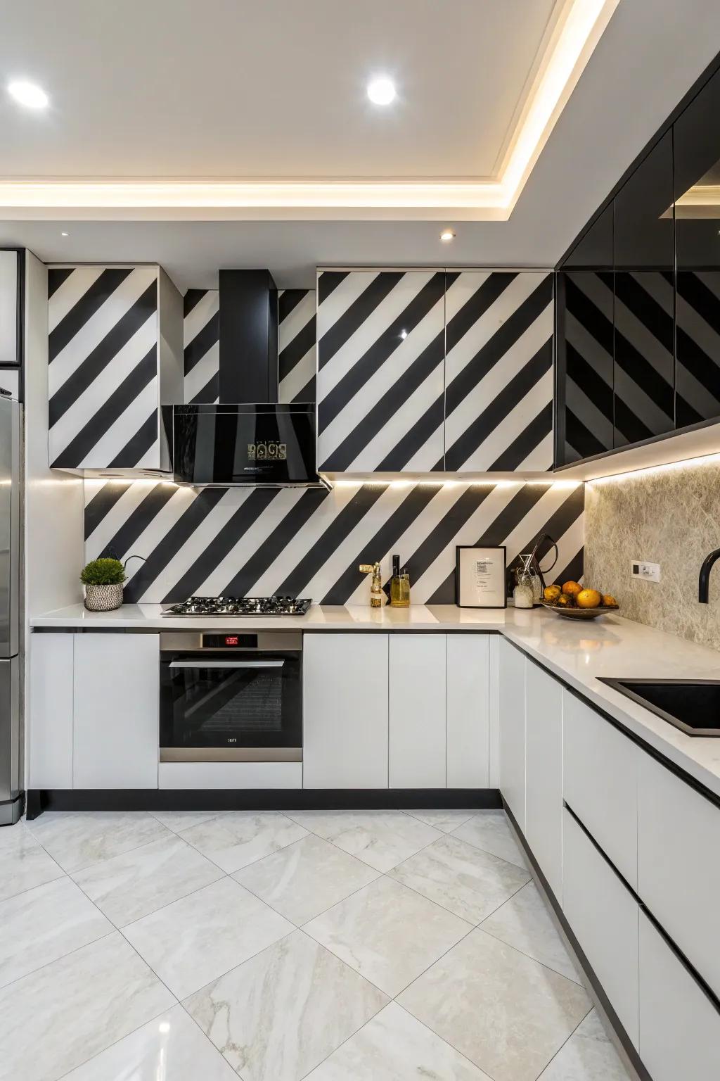 Daring bands create a potent statement within the kitchen.