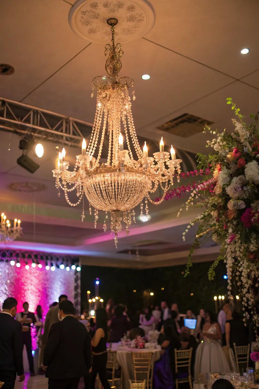 An ornament chandelier adds elegance and holiday cheer to the room.