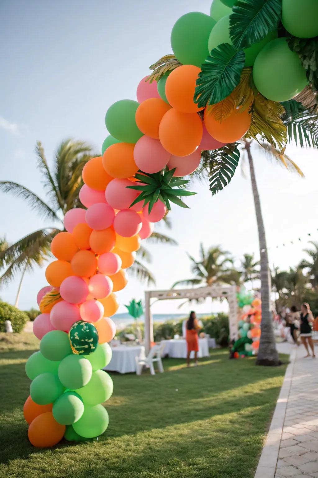 Lively tropical-themed balloon garland for a festive atmosphere.