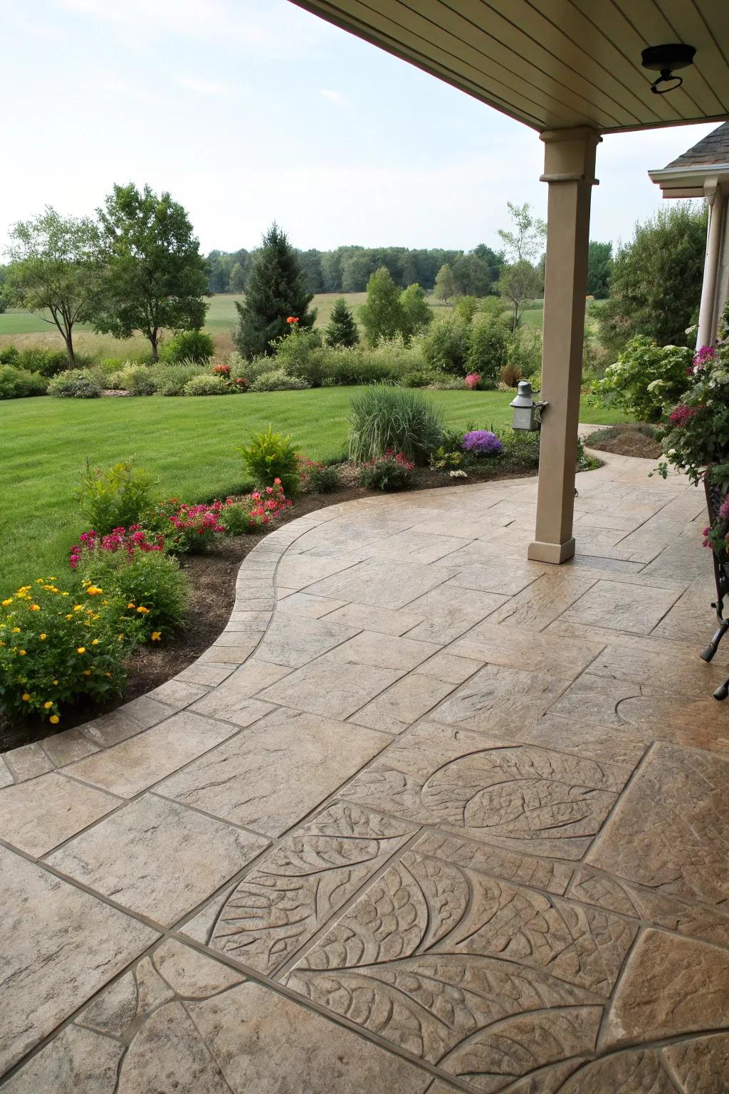 Open views enhance the feeling of spaciousness on the patio.